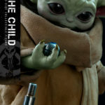 [PRE-ORDER JUNIO 2021] HOT TOYS STAR WARS : THE MANDALORIAN MASTERPIECE LIFE-SIZE THE CHILD - 36 CM
