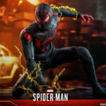 HOT TOYS 1/6 MARVEL'S SPIDER-MAN MILES MORALES - 30 CM