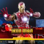 HOT TOYS 1/6 THE ORIGINS COLLECTION COMICS : IRON MAN DELUXE VERSION - 33 CM