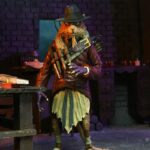 [PRE-ORDER MARZO 2023] NECA UNIVERSAL MONSTERS X TEENAGE MUTANT NINJA TURTLES SPLINTER AS VAN HELSING - 18 CM